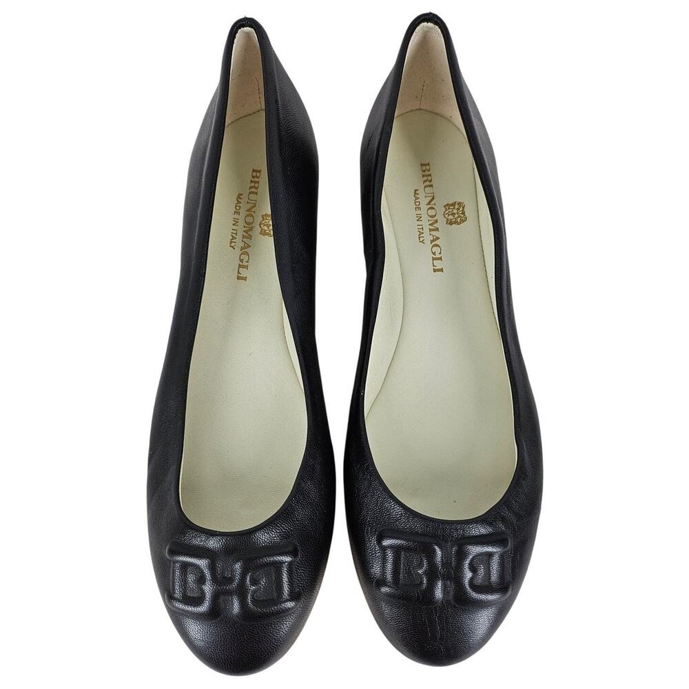 BRUNO MAGLI BIBI BLACK FLATS – WOMEN’S SIZE 6 (EU 36) – ELEGANT & COMFORTABLE
